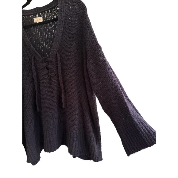 Lou and Grey Boxy Loose Weave Sweater - Picture 4 of 8